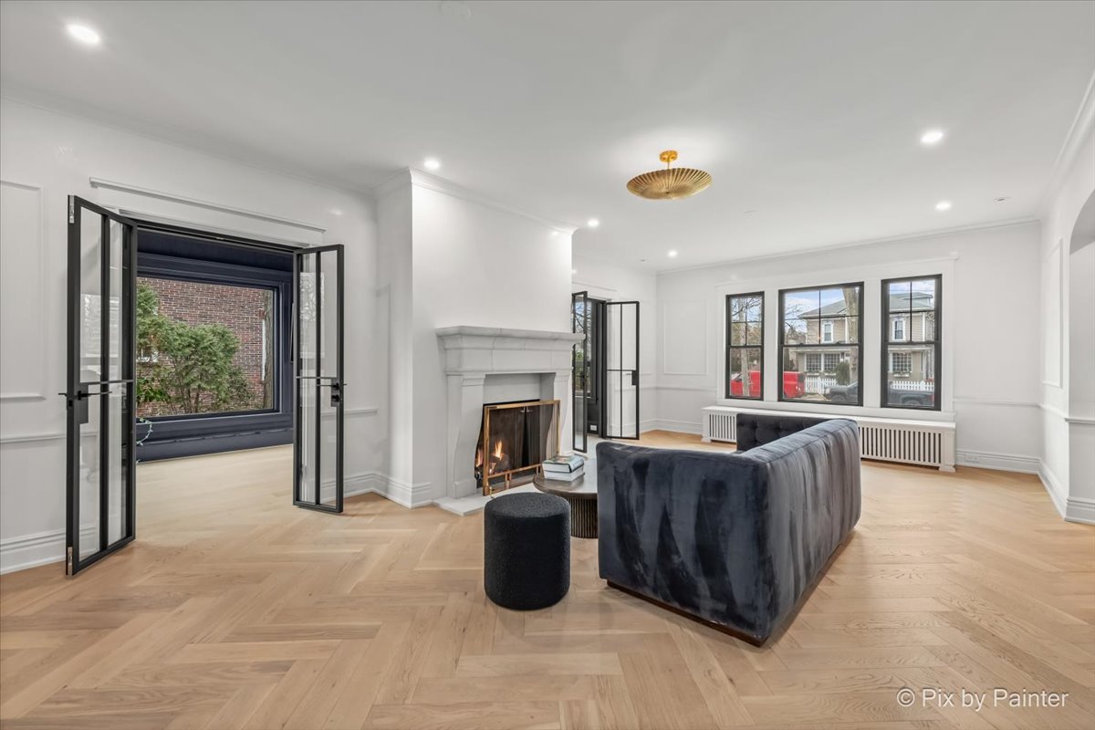 355 Linden Street Winnetka, IL 60093 - Photo 5 of 44