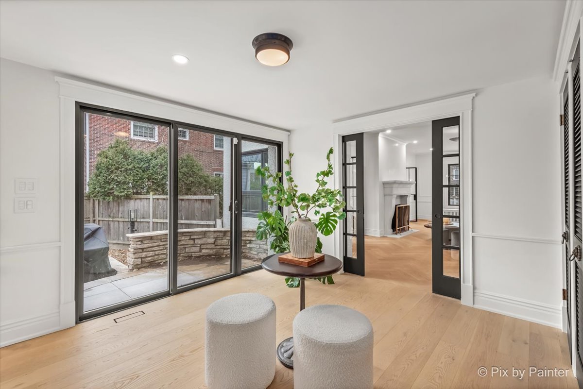 355 Linden Street Winnetka, IL 60093 - Photo 7 of 44