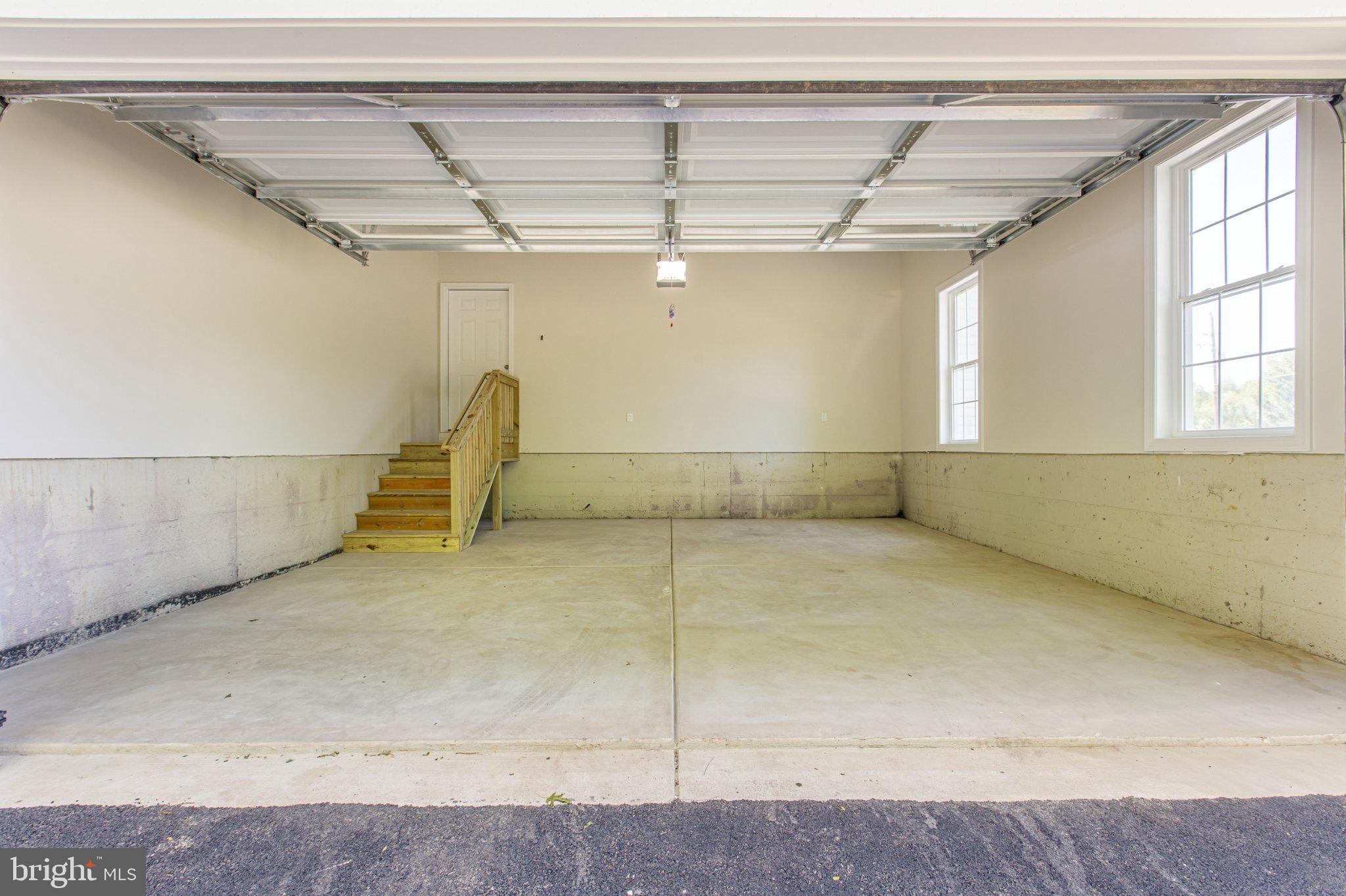 164 Pine Tree Road Townsend, DE 19734 - Photo 70 of 84 Spacious garage with natural light.