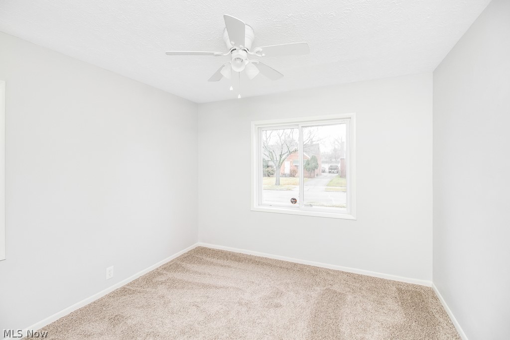 3808 Strandhill Road Cleveland, OH 44128 - Photo 14 of 21 Gallery Image 14