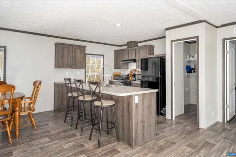 $300,000 | 4433 Spotswood Trail, Barboursville, VA 22923