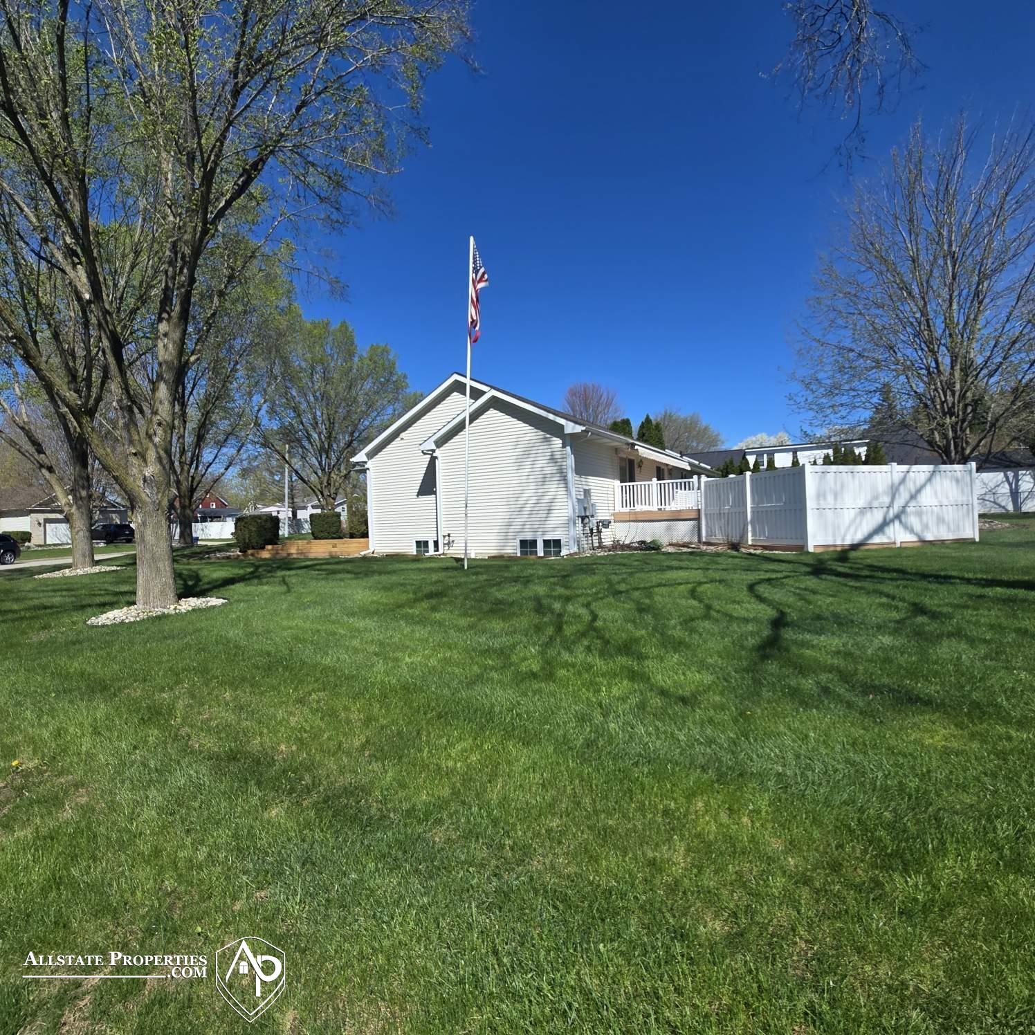 300 Carriage Way Davison, MI 48423 - Photo 28 of 32