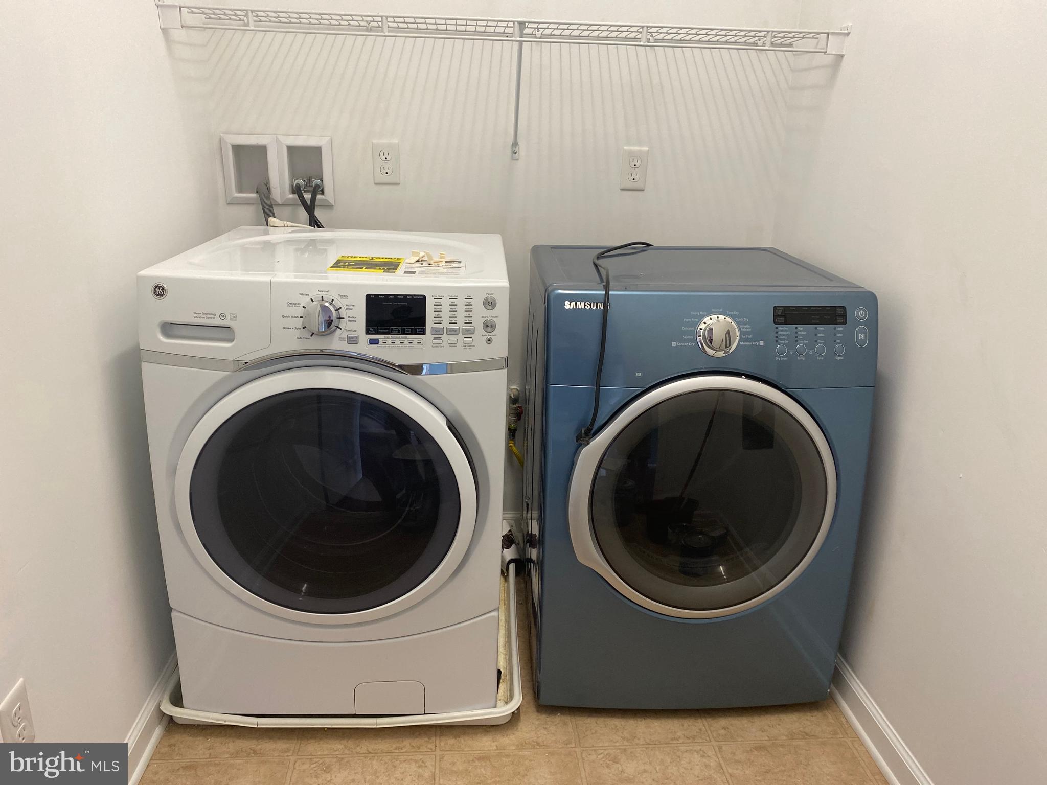 4333 Champions Run Cherry Hill, NJ 08002 - Photo 12 of 14 a utility room with dryer and washer