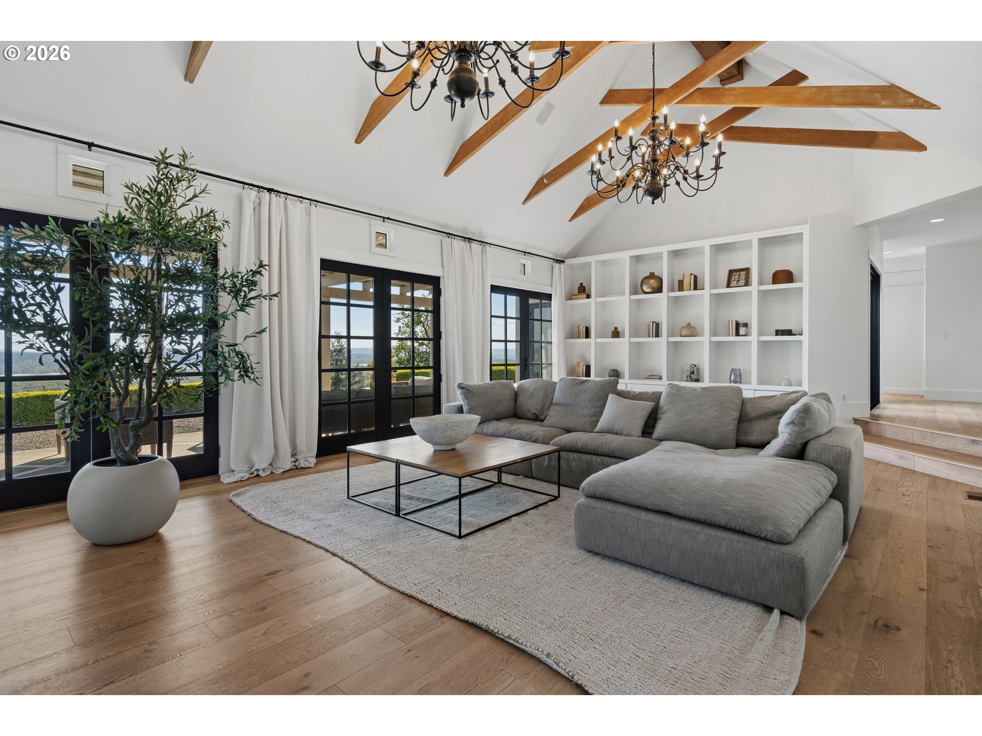 554 Northwest Dawson Ridge Drive Camas, WA 98607 - Photo 14 of 48 a living room with furniture and wooden floor