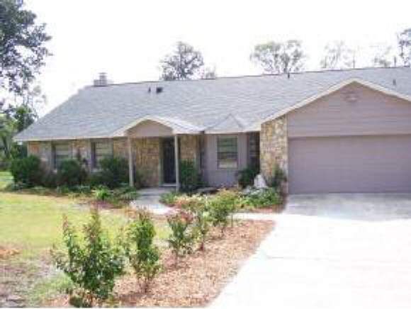 240 South Cochran Road Geneva, FL 32732 - Photo 1 of 6 Primary Photo