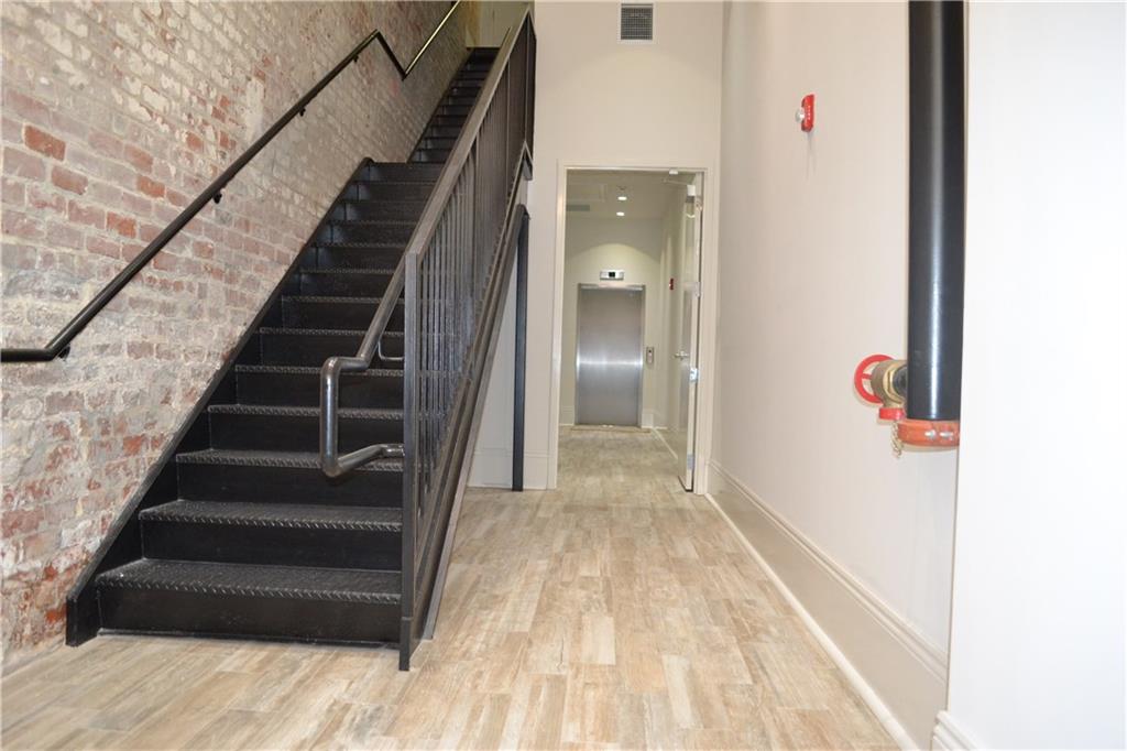 308 Decatur Street, Unit 200 New Orleans, LA 70130 - Photo 6 of 14