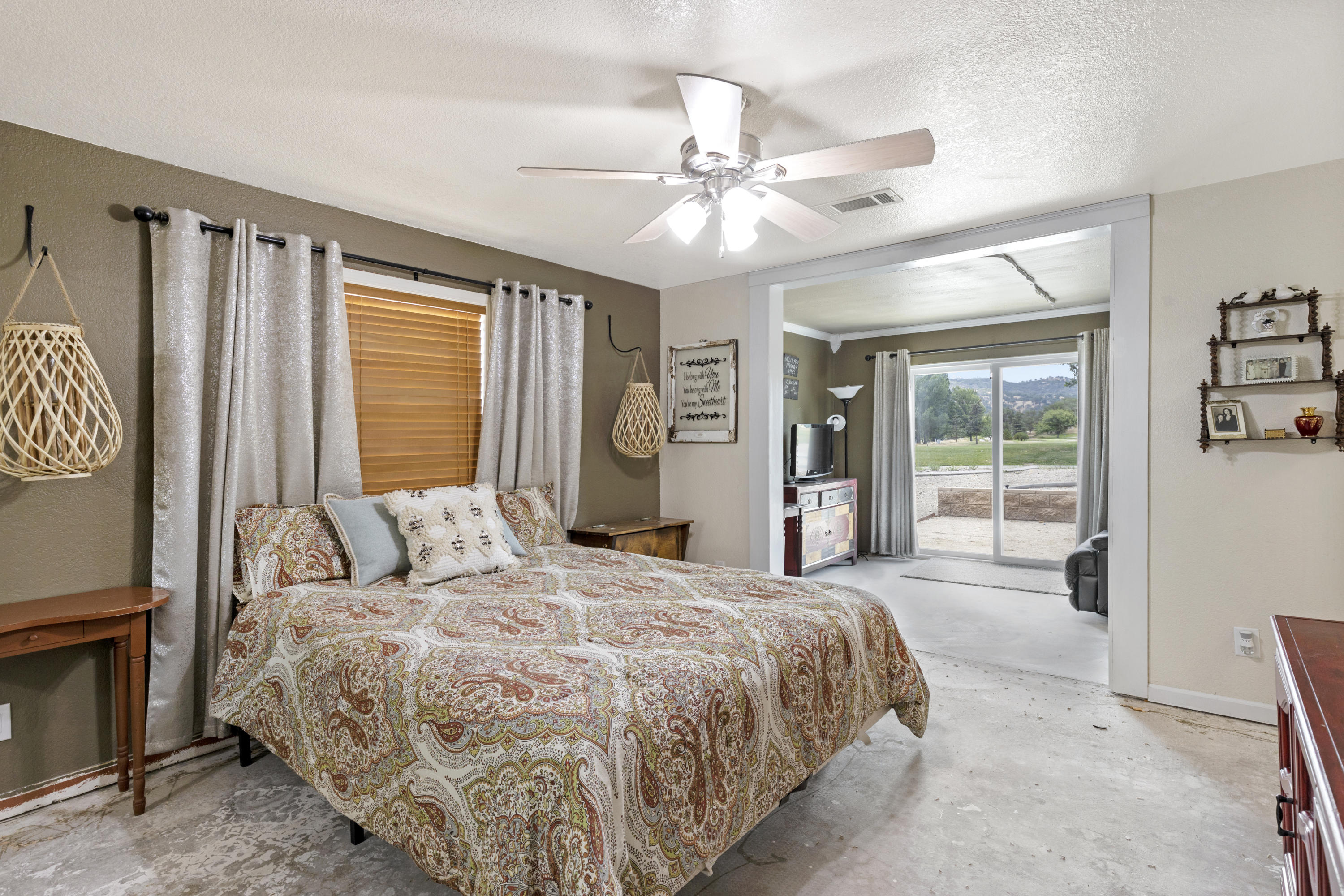 29261 Fawn Way Tehachapi, CA 93561 - Photo 11 of 35 A56A8516