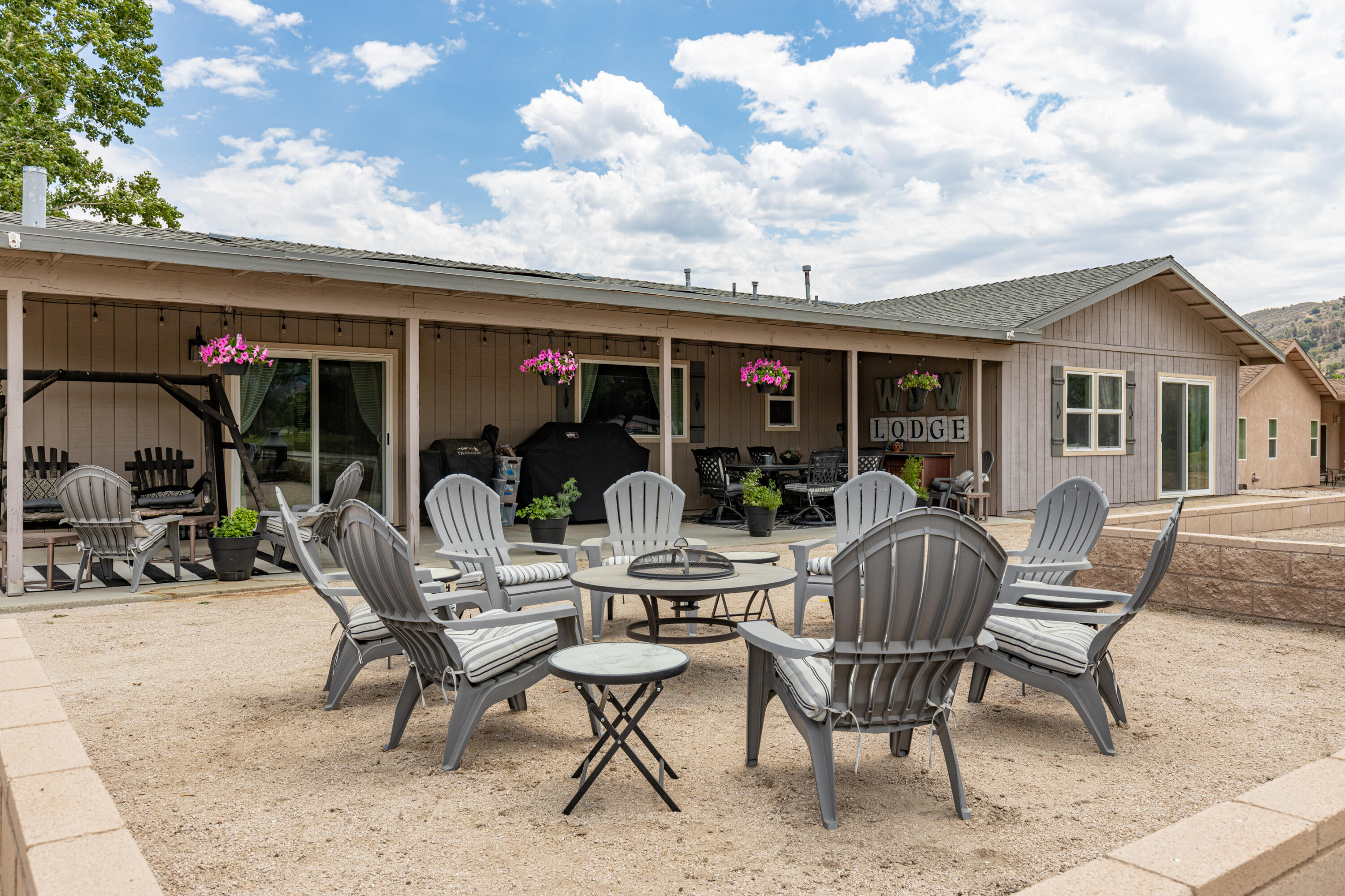 29261 Fawn Way Tehachapi, CA 93561 - Photo 18 of 35 A56A8568