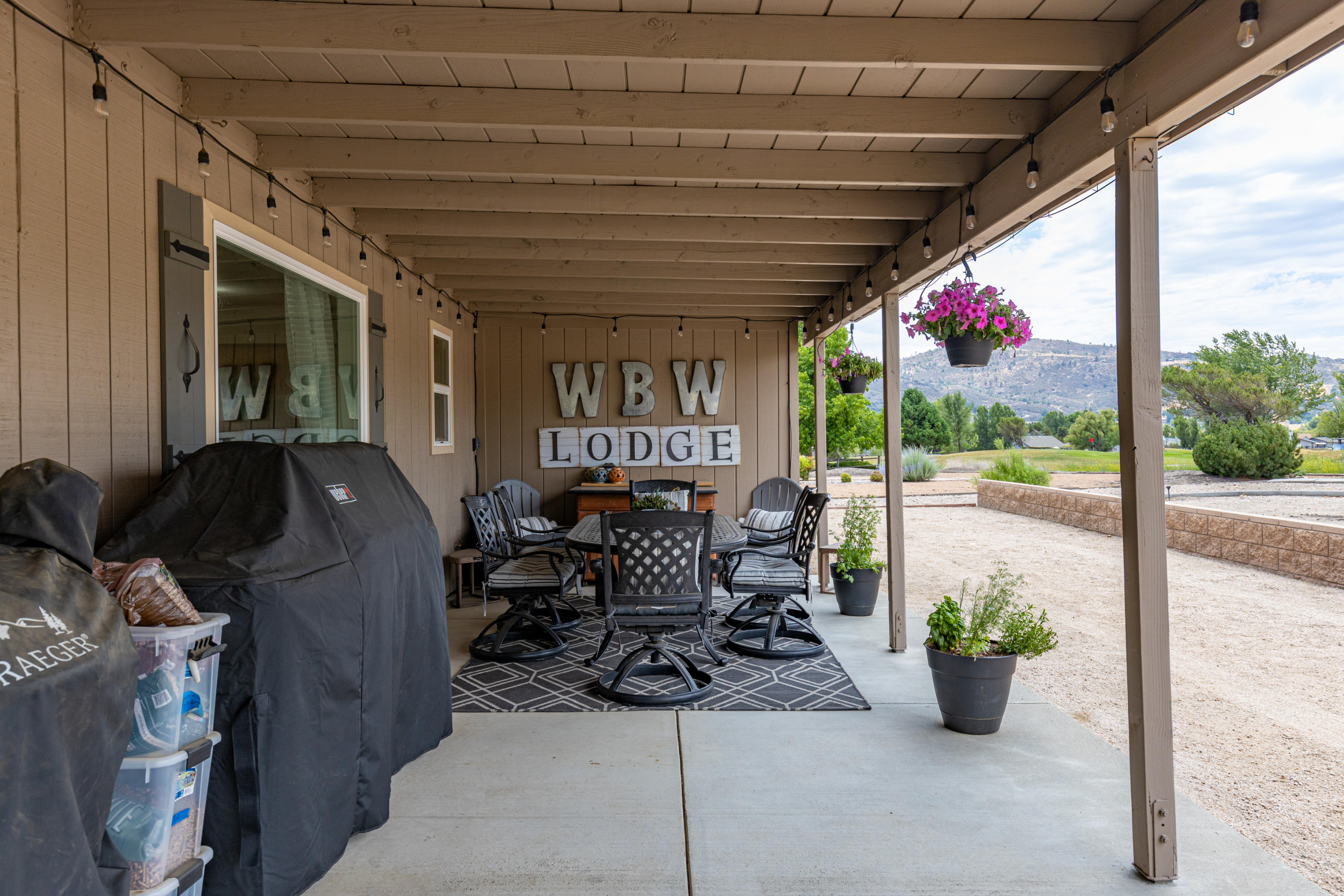 29261 Fawn Way Tehachapi, CA 93561 - Photo 27 of 35 A56A8570