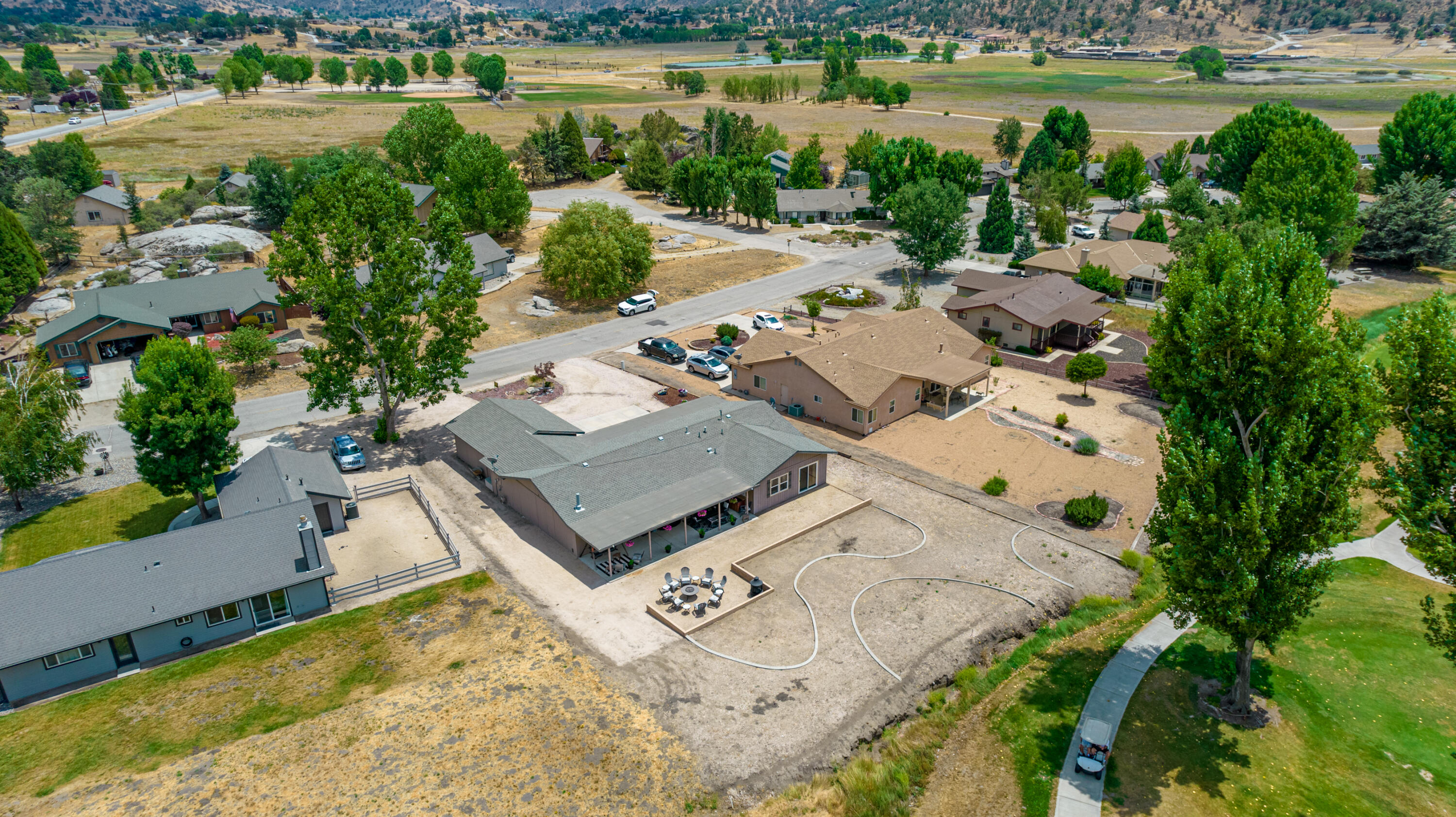 29261 Fawn Way Tehachapi, CA 93561 - Photo 32 of 35 DJI_0012