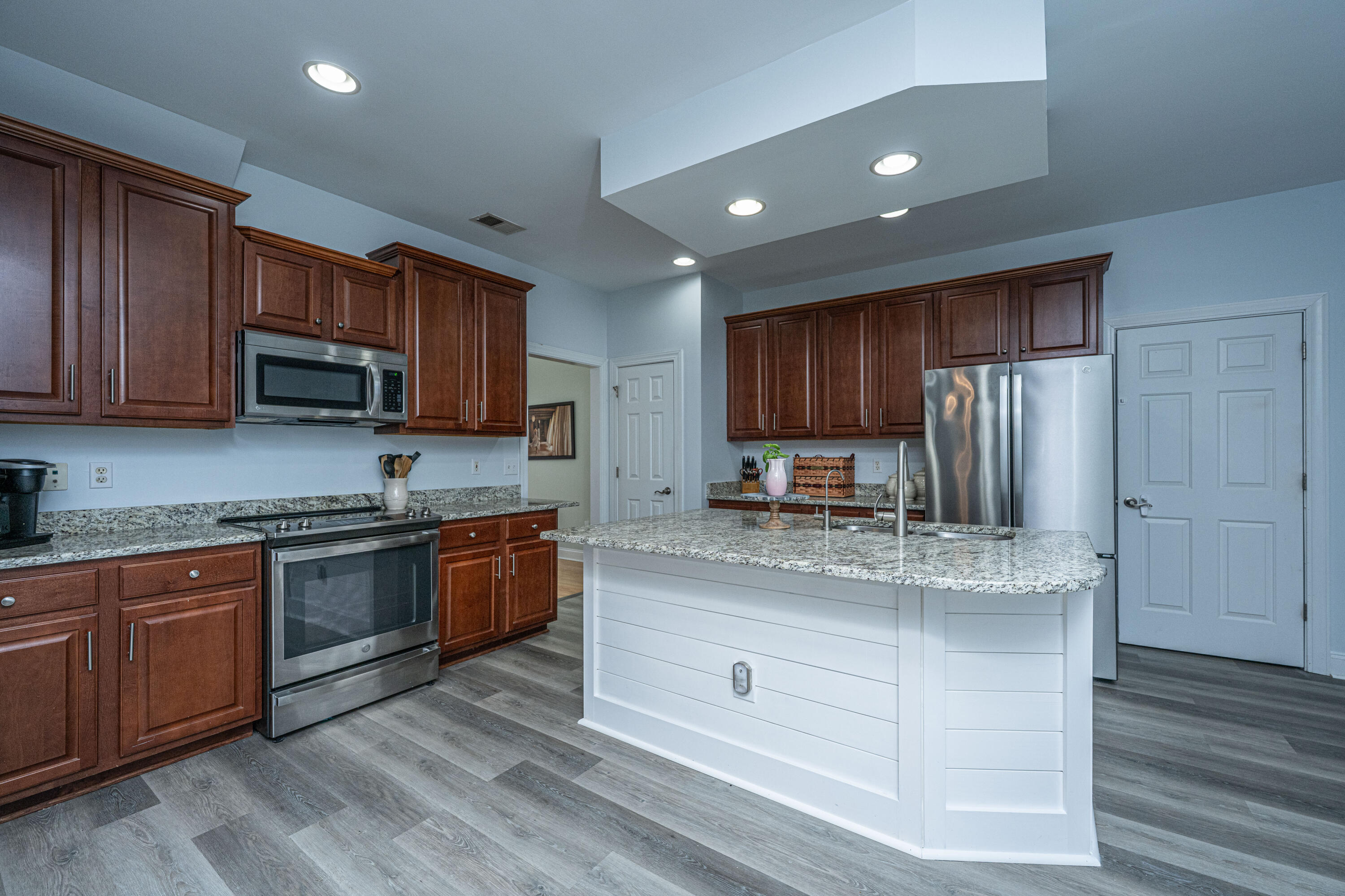 411 Black Horse Road Moncks Corner, SC 29461 - Photo 19 of 38 411BlackHorseRd021
