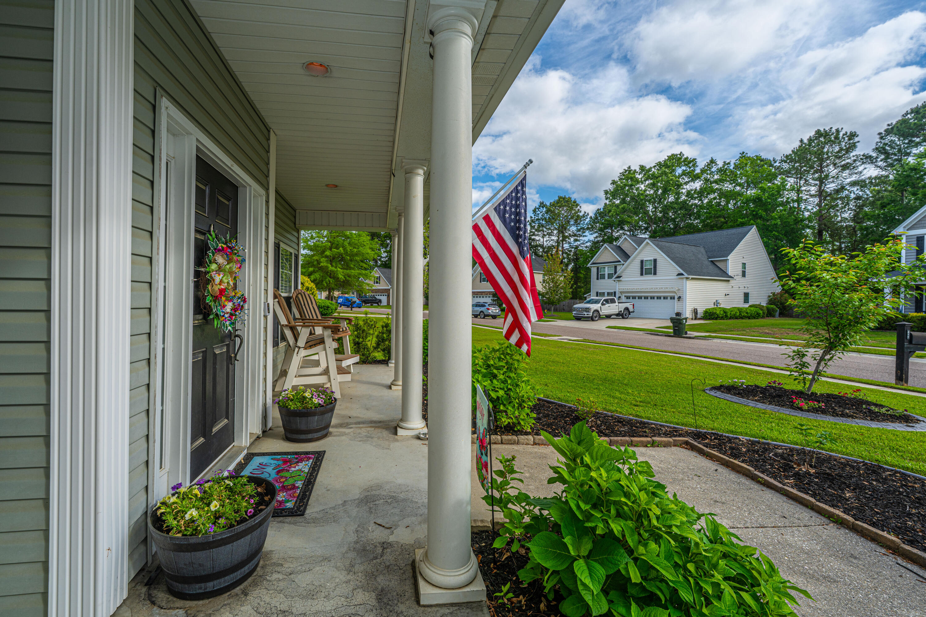 411 Black Horse Road Moncks Corner, SC 29461 - Photo 10 of 38 411BlackHorseRd007