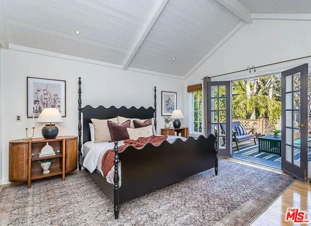 $8,900 | 1608 Courtney Avenue, Los Angeles, CA 90046