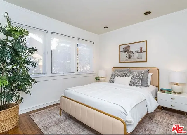 $8,900 | 1608 Courtney Avenue, Los Angeles, CA 90046