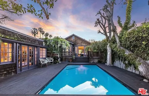 $8,900 | 1608 Courtney Avenue, Los Angeles, CA 90046