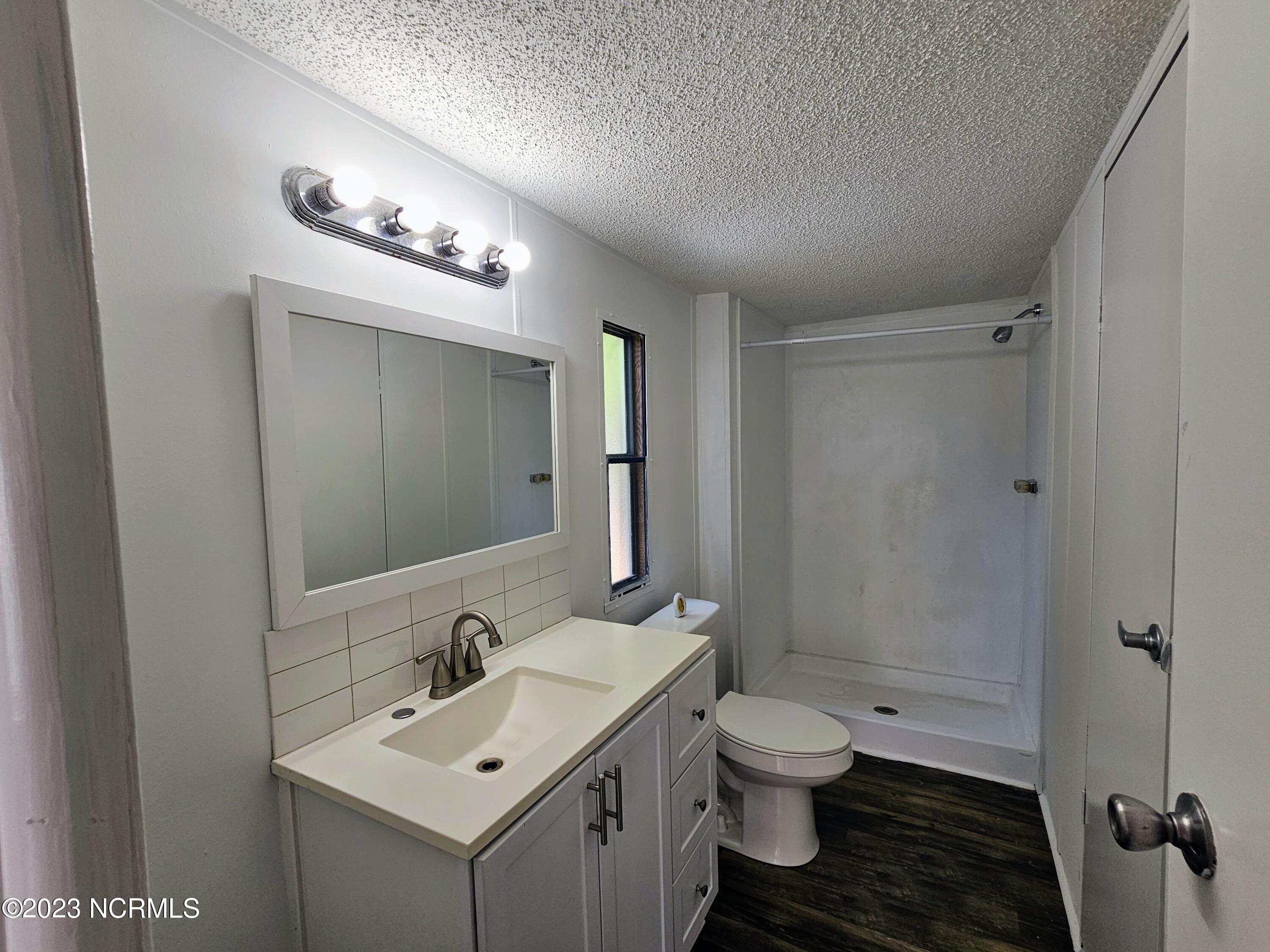 4609 Cove Road Wilmington, NC 28405 - Photo 9 of 31 20230827_104759