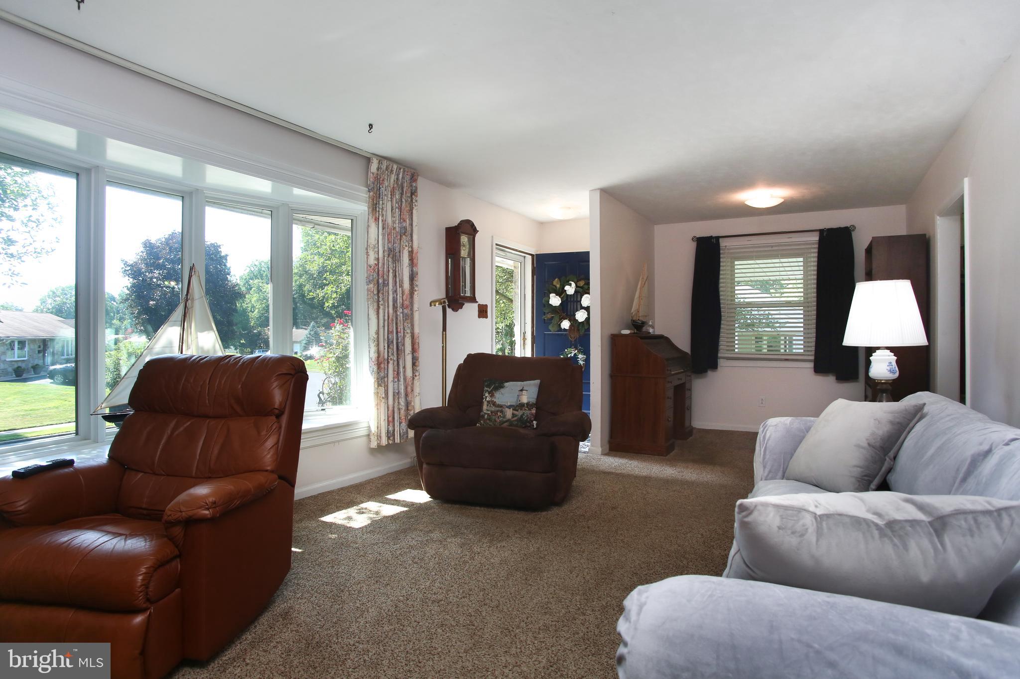 229 Marilyn Road Hatboro, PA 19040 - Photo 5 of 28 Gallery Image 5