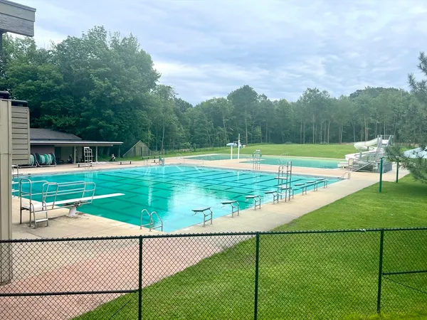 $875,000 | 16 Sycamore Drive, Holden, MA 01520