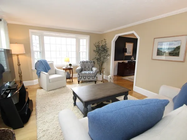 $875,000 | 16 Sycamore Drive, Holden, MA 01520