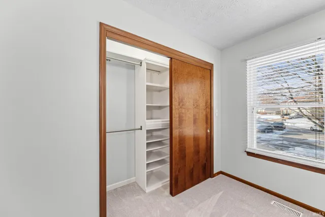 $325,000 | 41 Peregrine Court, West Lafayette, IN 47906