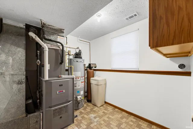 $325,000 | 41 Peregrine Court, West Lafayette, IN 47906