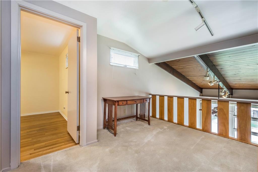 4803 Girard Road Pittsburgh, PA 15227 - Photo 13 of 25 Gallery Image 13