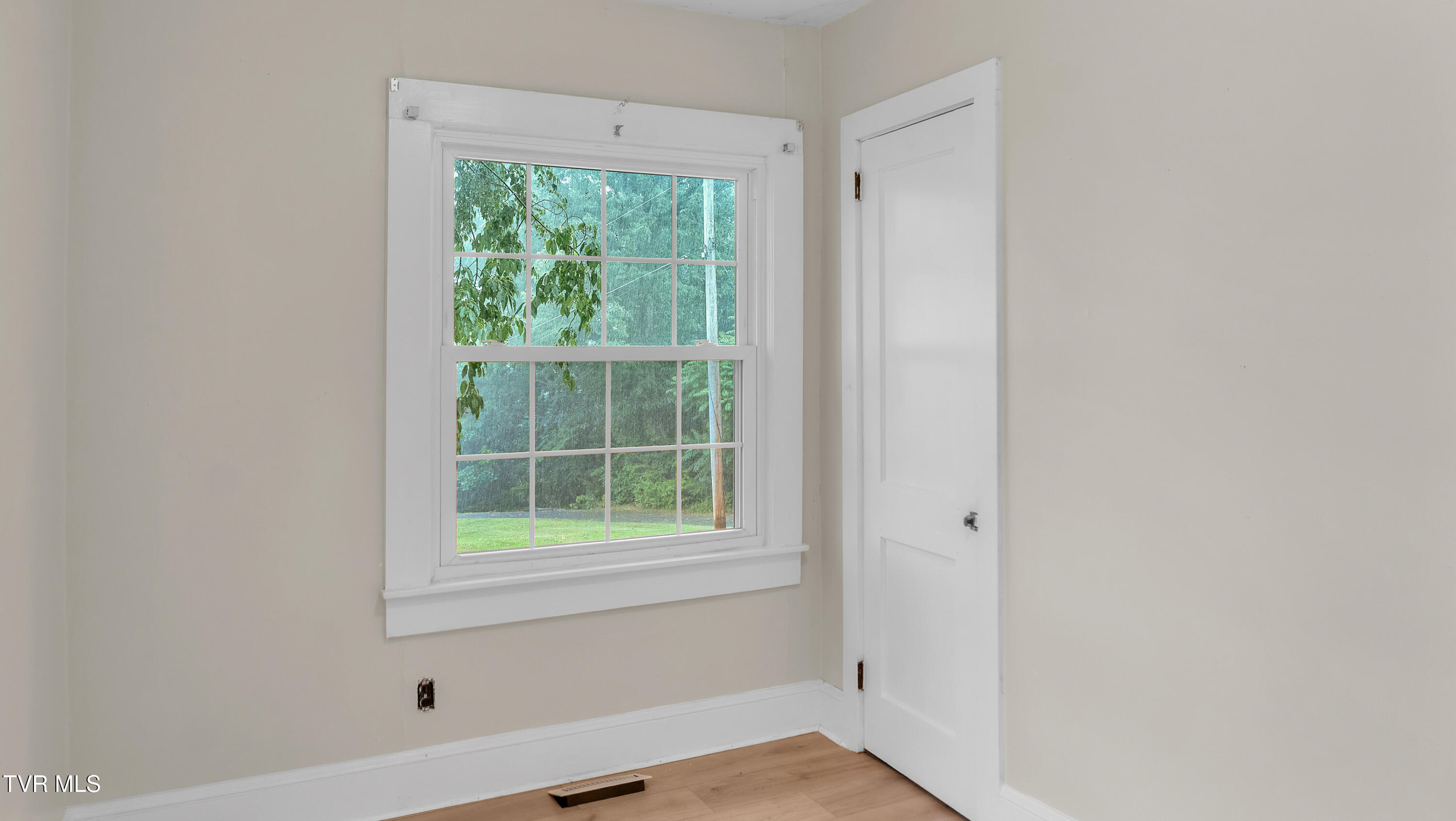 122 Hartley Road Elizabethton, TN 37643 - Photo 22 of 32 DSC07424