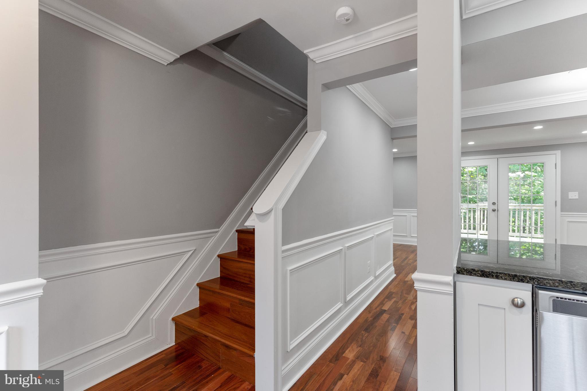 8038 Grandview Court Springfield, VA 22153 - Photo 11 of 30 Hardwood Stairs