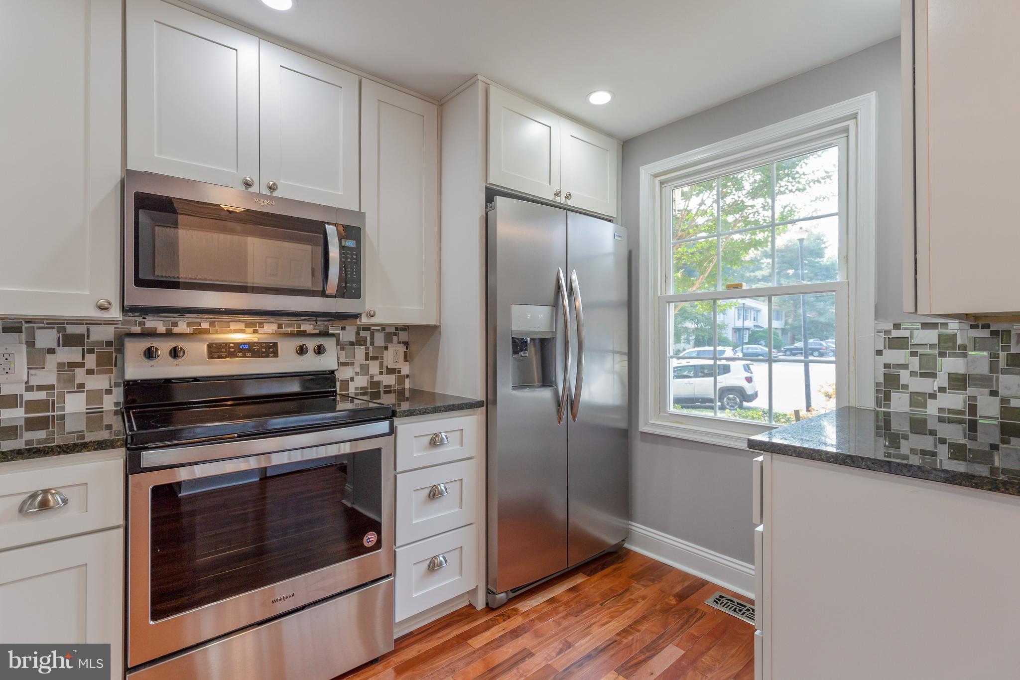 8038 Grandview Court Springfield, VA 22153 - Photo 4 of 30 Kitchen