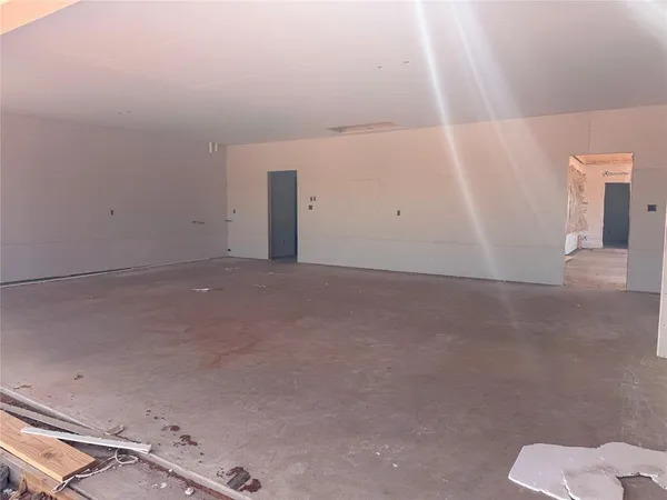 a view of a livingroom with an empty space