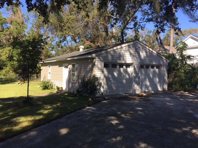 554 Fleming Road Charleston, SC 29412 - Photo 3 of 7 Detached Garage