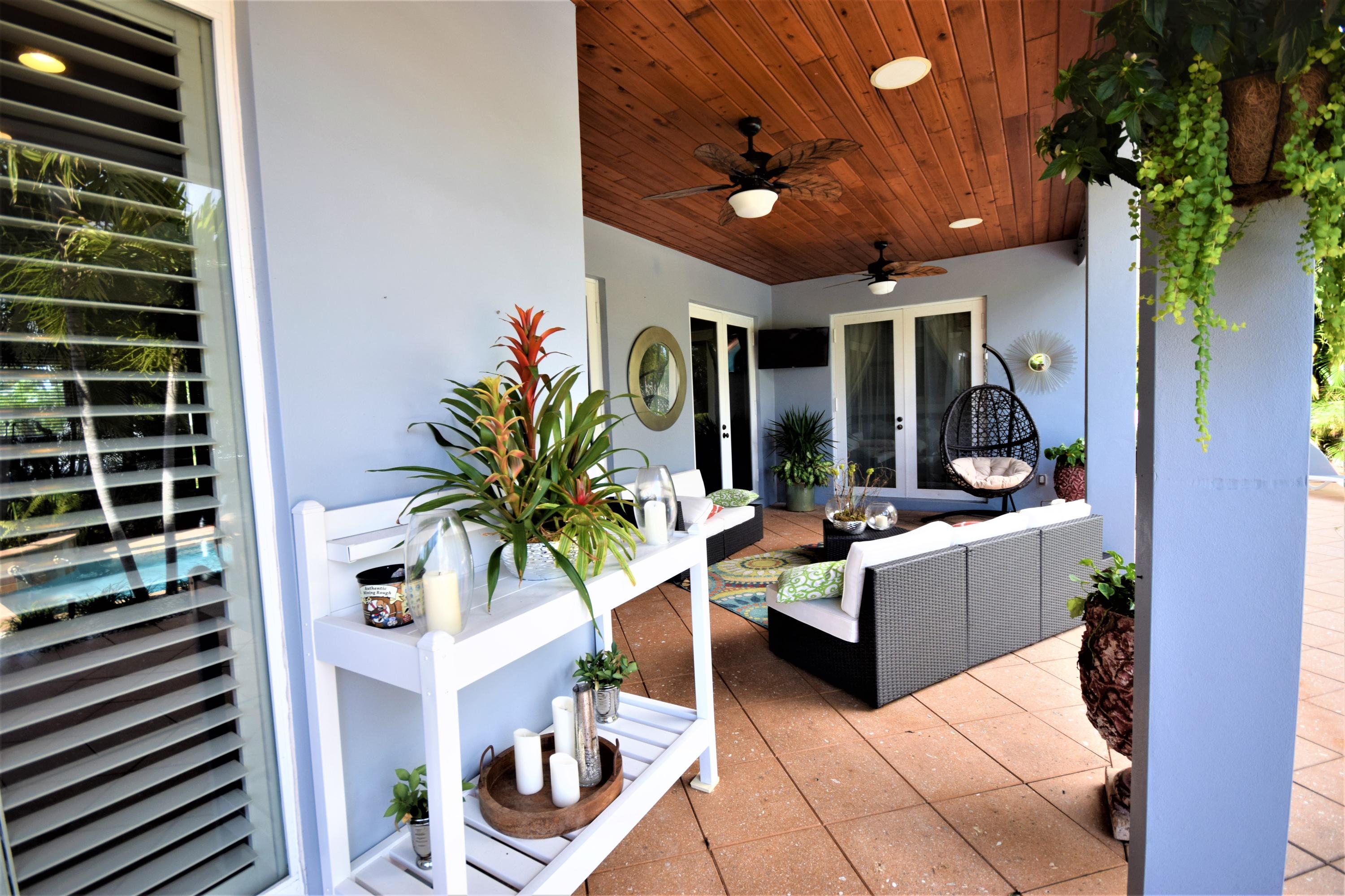 909 Turner Road Delray Beach, FL 33483 - Photo 3 of 68 DSC_4966