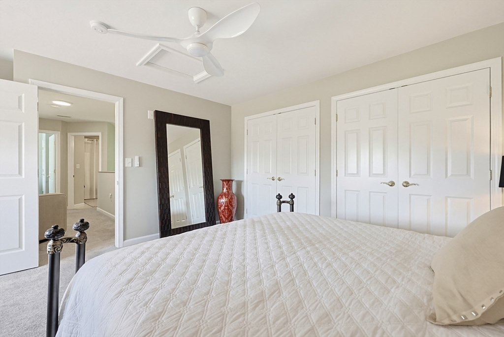 27 Country Hill Road, Unit 27 Holden, MA 01522 - Photo 27 of 38
