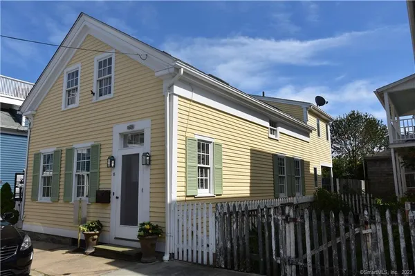 $6,000 | 15 Trumbull Street, Stonington, CT 06378