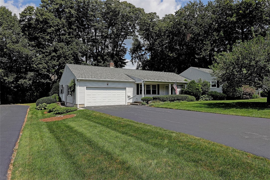 6 Hanley Farm Road, Unit 6 Warren, RI 02885 - Photo 2 of 33