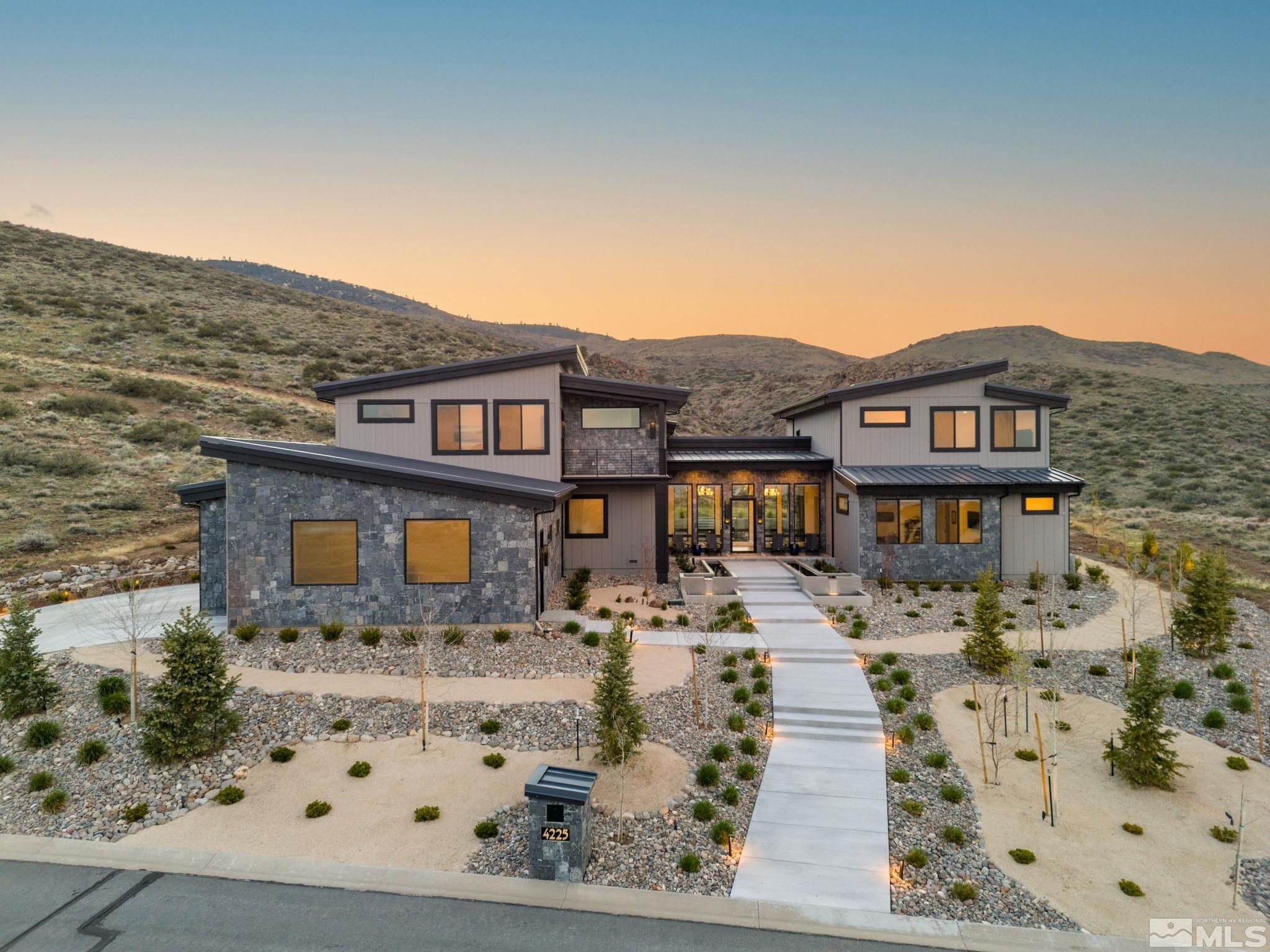 a view of a terrace with a outdoor space