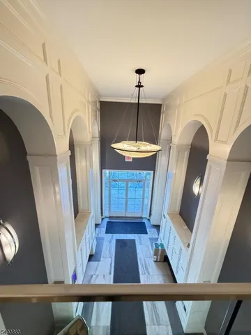 a view of entryway with a front door