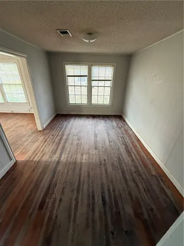 $179,900 | 1002 East 30th Street, Bryan, TX 77803