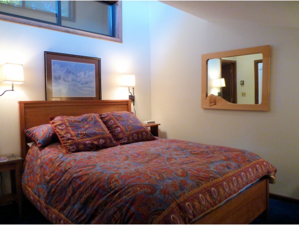 21 Birches Way, Unit A6 Peru, VT 05152 - Photo 12 of 24 Gallery Image 12