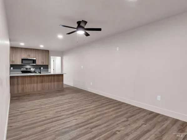 $1,249,000 | 32 Blk 1 Raven Loop, Cascade, ID 83611