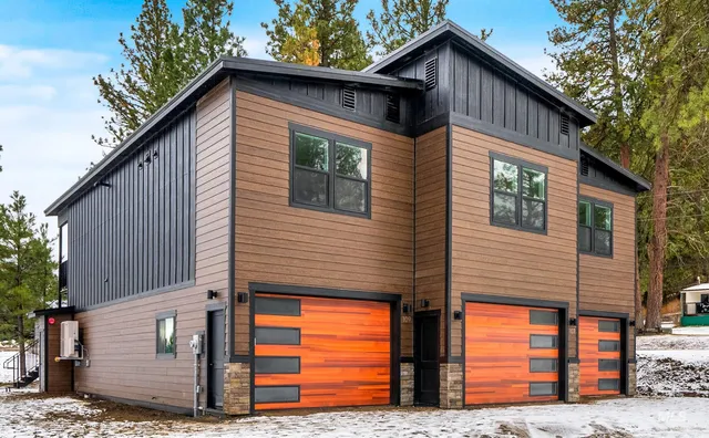 $1,249,000 | 32 Blk 1 Raven Loop, Cascade, ID 83611