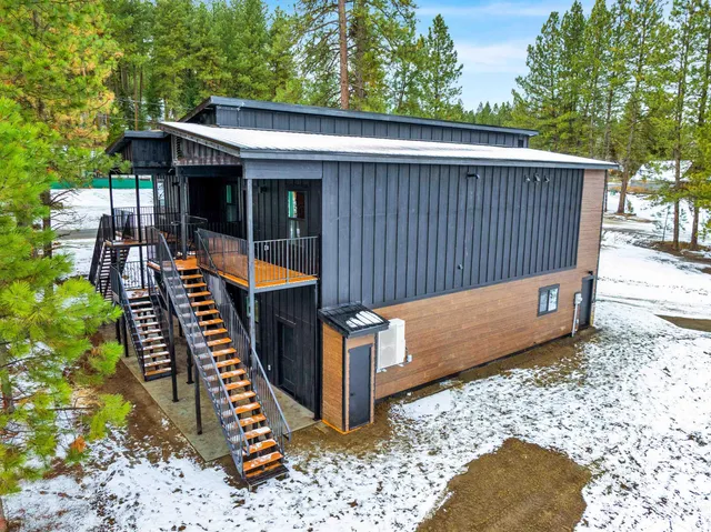 $1,249,000 | 32 Blk 1 Raven Loop, Cascade, ID 83611