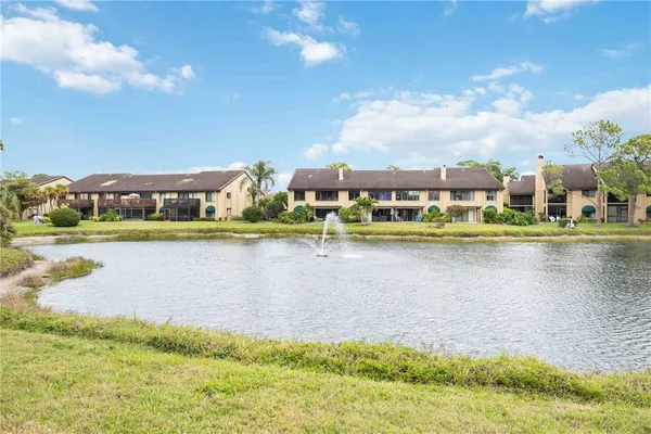 $3,800 | 5627 Ashton Way, Unit 5627, Sarasota, FL 34231