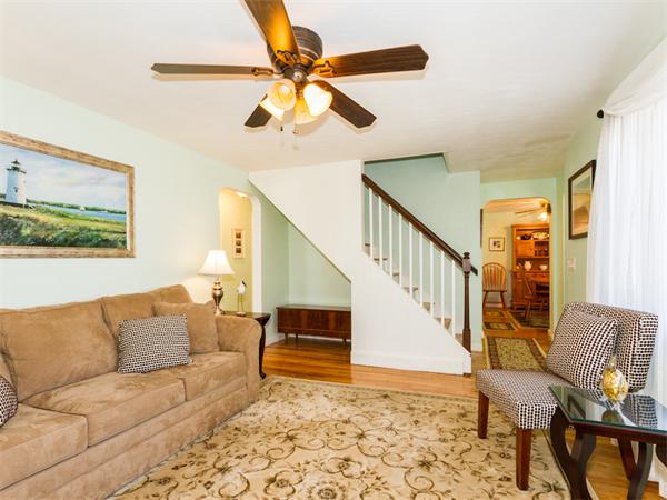 65 Gilman Road Waltham, MA 02452 - Photo 8 of 21 Gallery Image 8