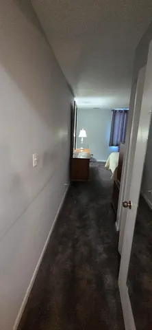 $179,900 | 450 Raintree Court, Unit 2M, Glen Ellyn, IL 60137