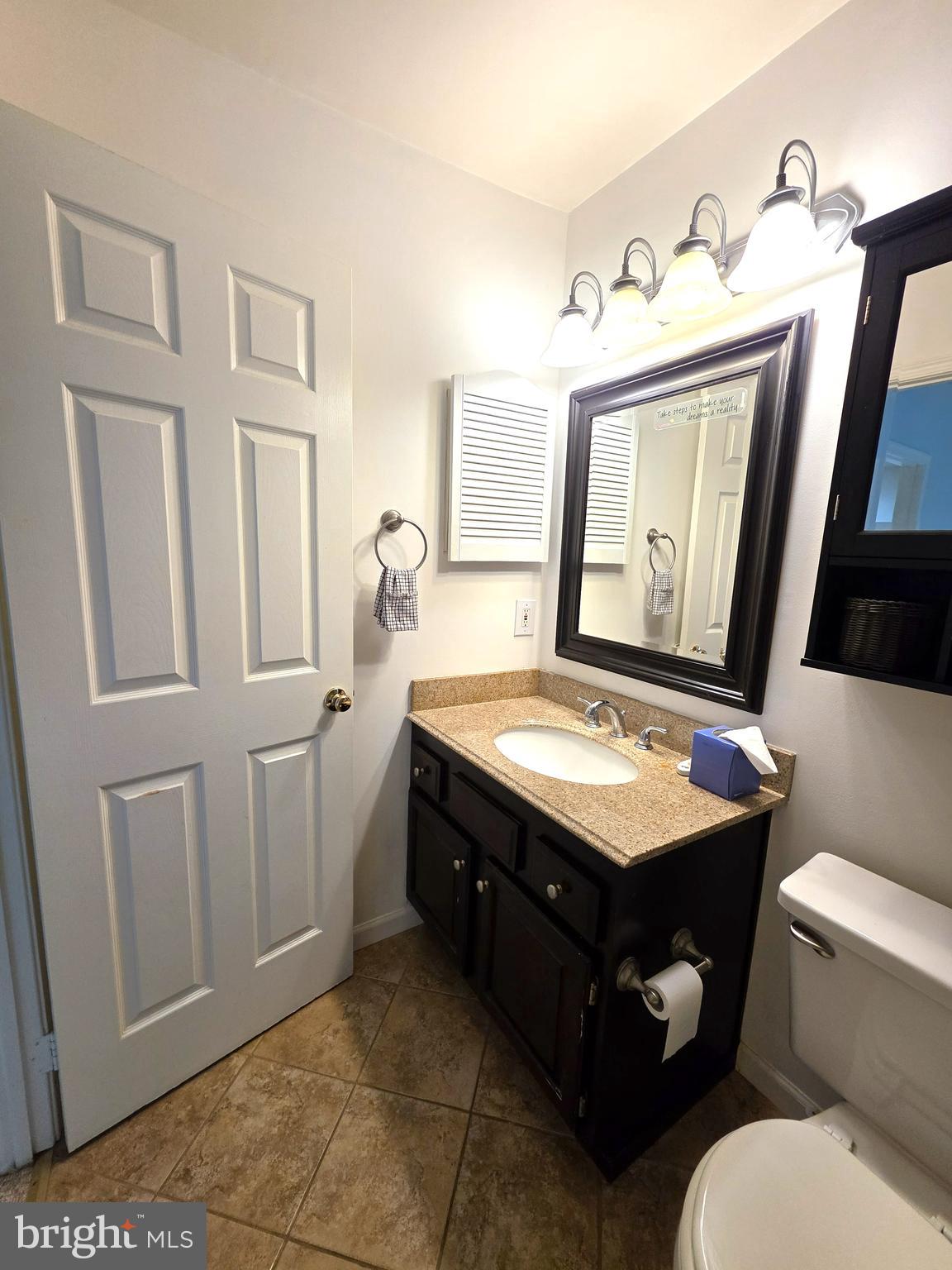 6626 Cypress Point Road Alexandria, VA 22312 - Photo 13 of 25 Primary bathroom