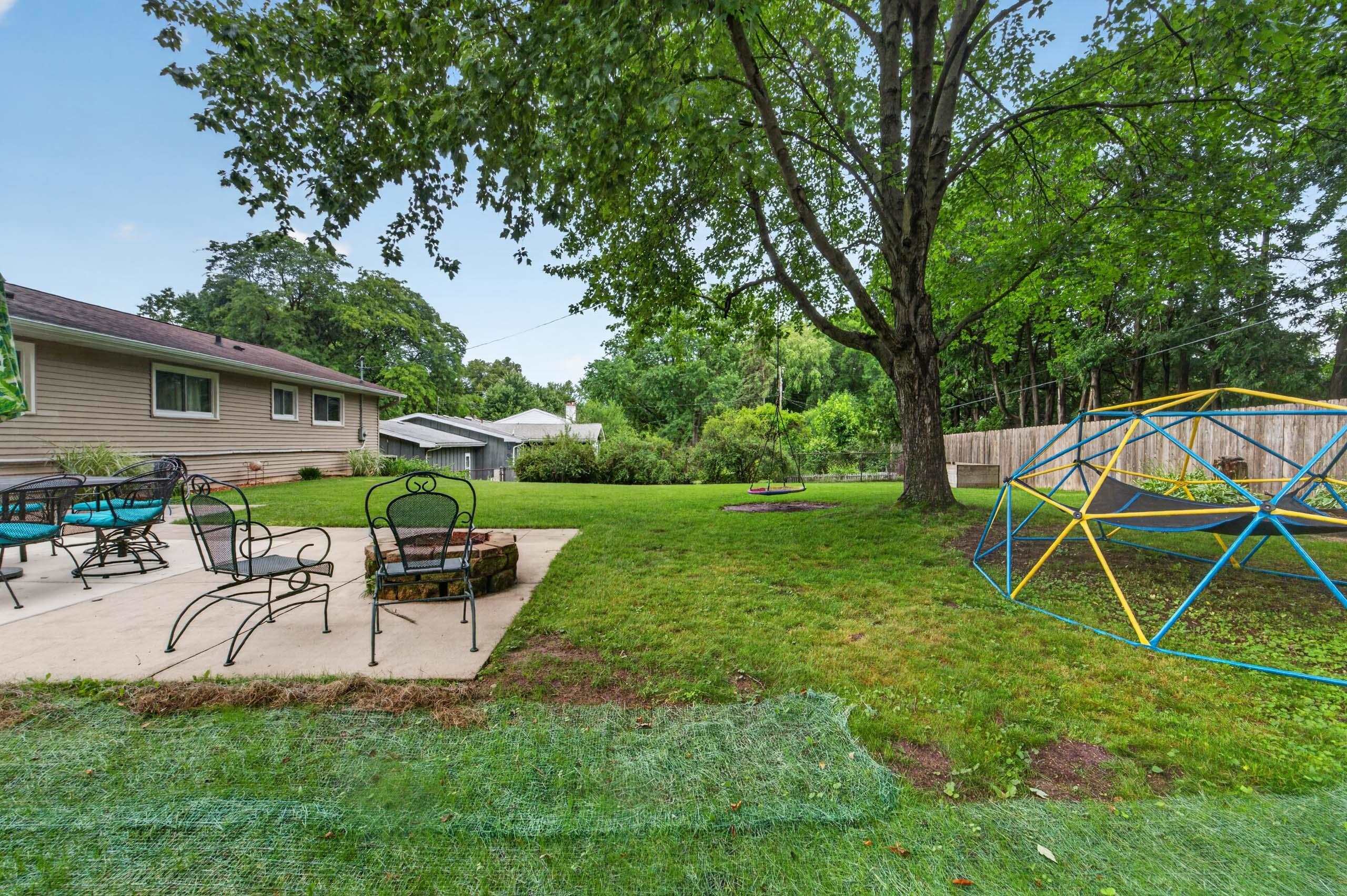 1133 Frisch Road Madison, WI 53711 - Photo 37 of 39