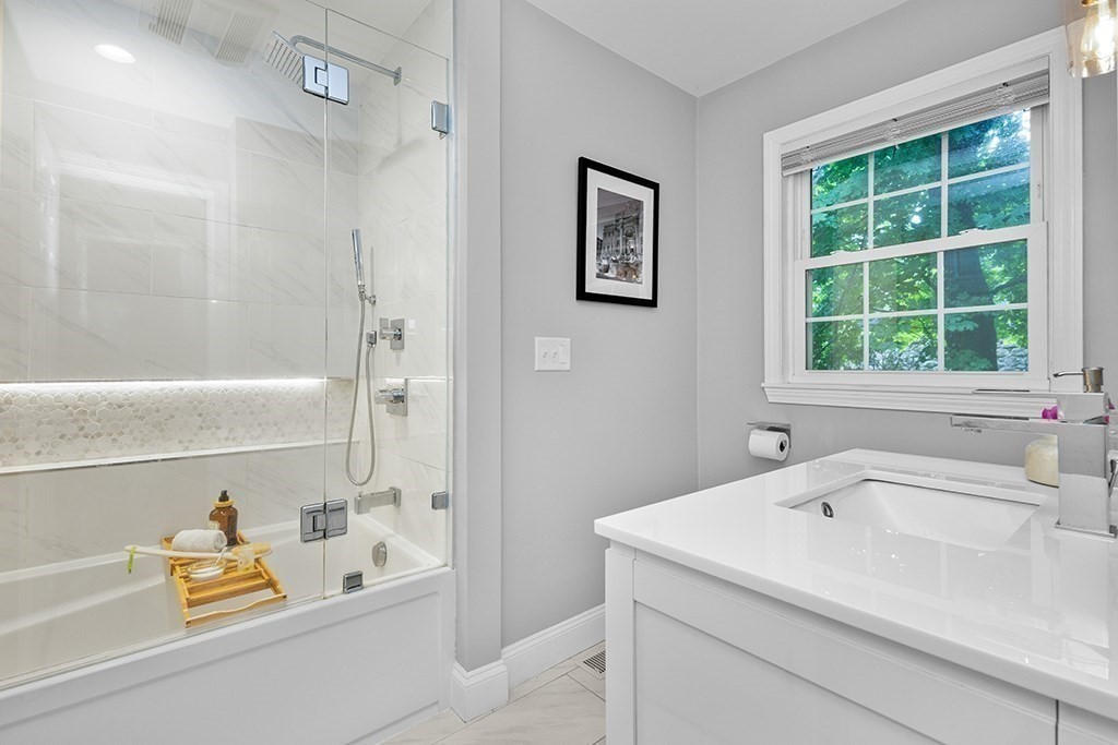 115 Walnut Street Dedham, MA 02026 - Photo 17 of 39