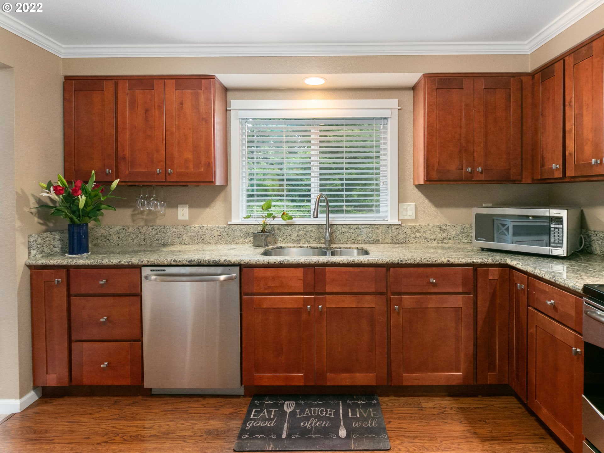 6840 Angus Way Gladstone, OR 97027 - Photo 16 of 32 Kitchen