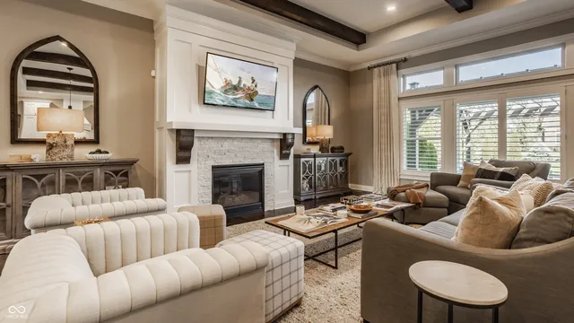 $1,285,000 | 11552 Willow Bend Drive, Zionsville, IN 46077